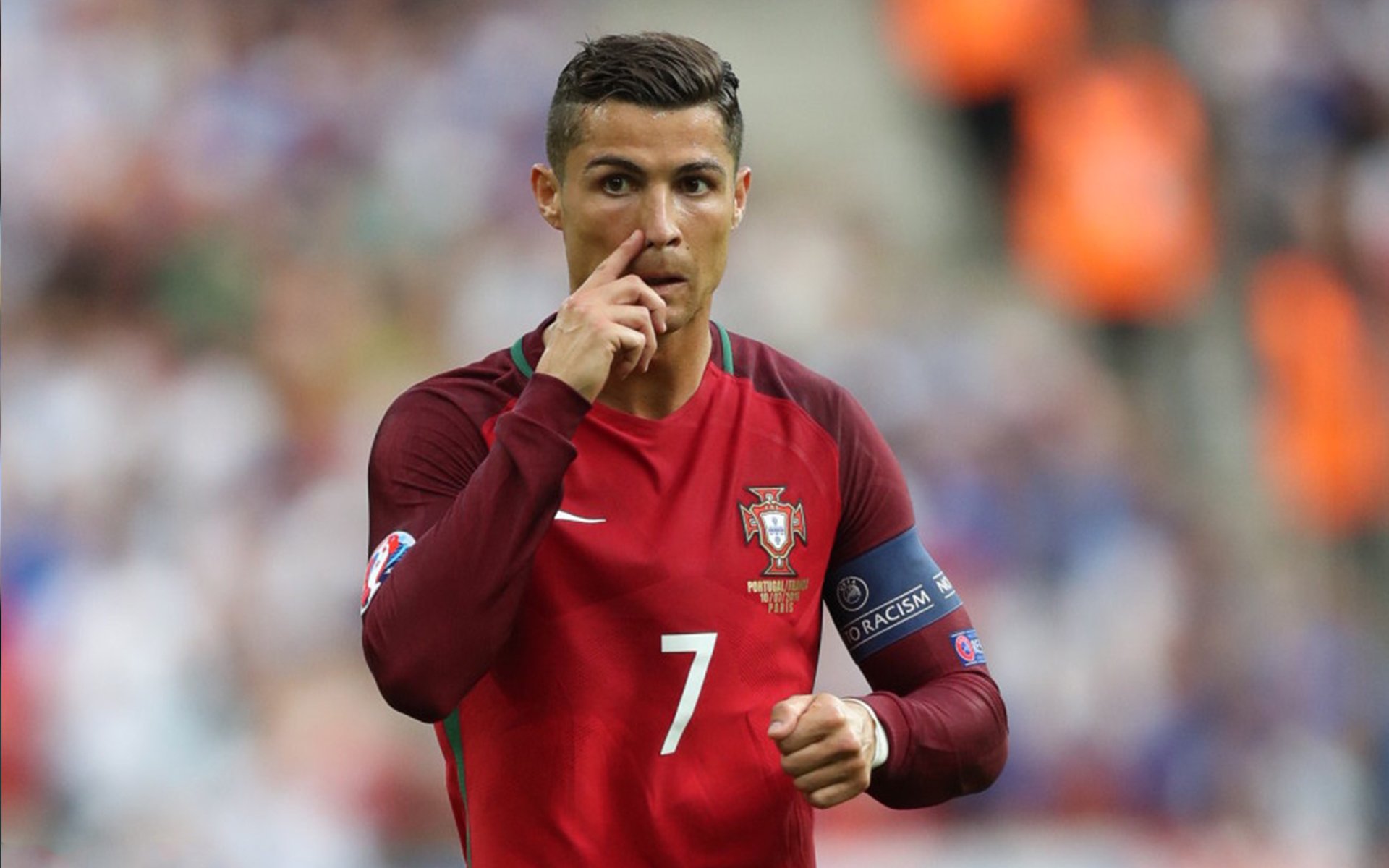 红色闪电划破银石，那一夜，汉密尔顿让法拉利重燃冠军之魂